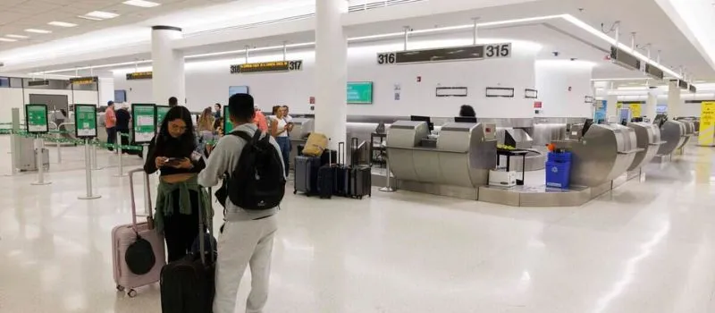 Boliviana Airlines Terminal Services and Facilities at MIA