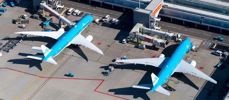 Services Available for KLM Travelers at MIA